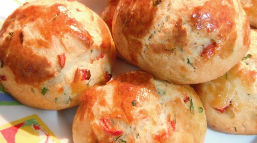 Dereotlu ve Biberli Poğaça