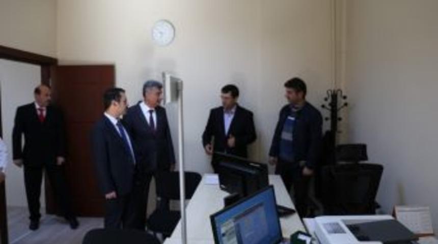 N&uuml;fus M&uuml;d&uuml;rl&uuml;klerinde Pasaport Ve Ehliyet Verme &Ccedil;alışması Başladı