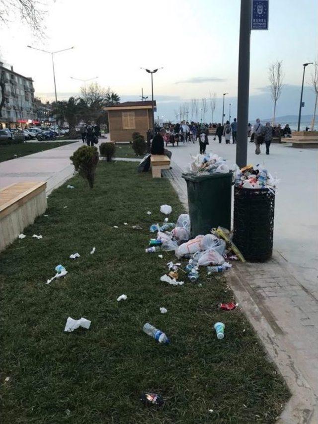 Mudanya Sahili Çöplüğe Döndü