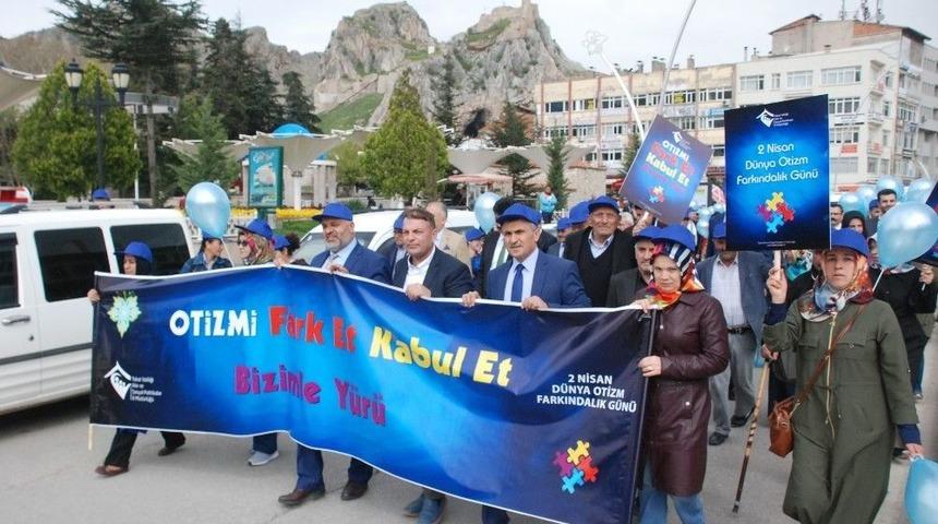 D&uuml;nyada Her 68 &Ccedil;ocuktan Birisi Otizmli