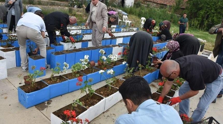 Ambalaj Atıkları Değerlendirildi, Kırsal Mahalleler G&uuml;zelleşti