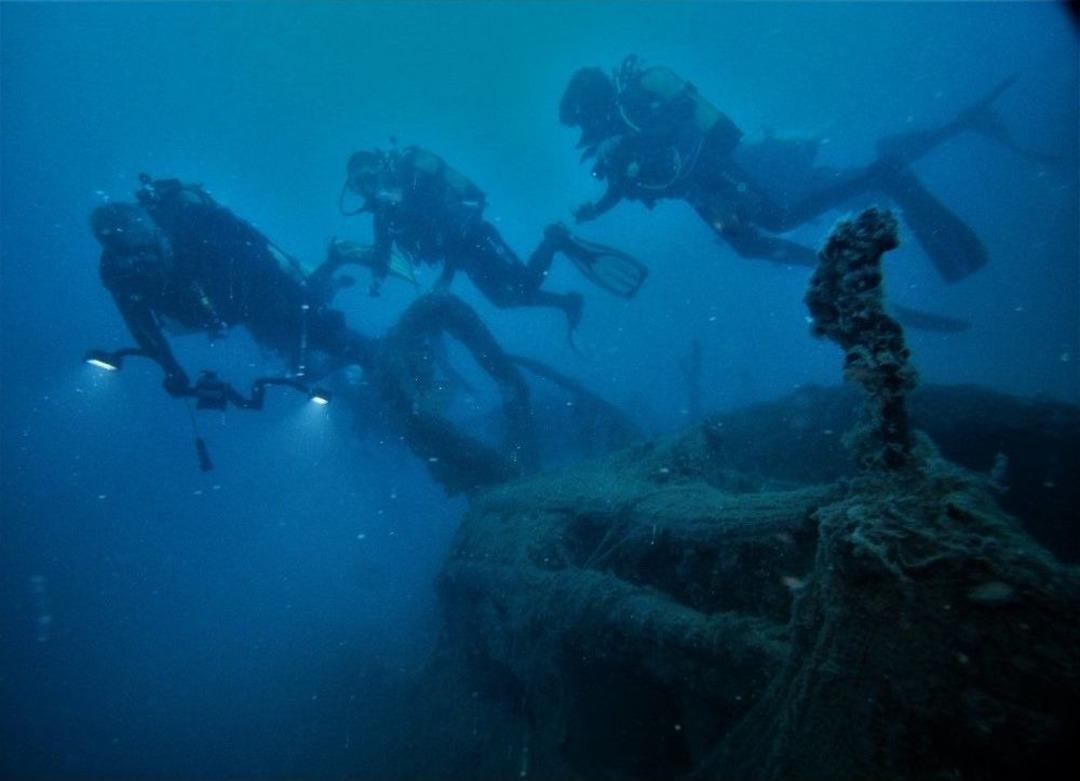 İskenderun K&ouml;rfezi&rsquo;nde Savaş Gemisi Batıkları Bulundu