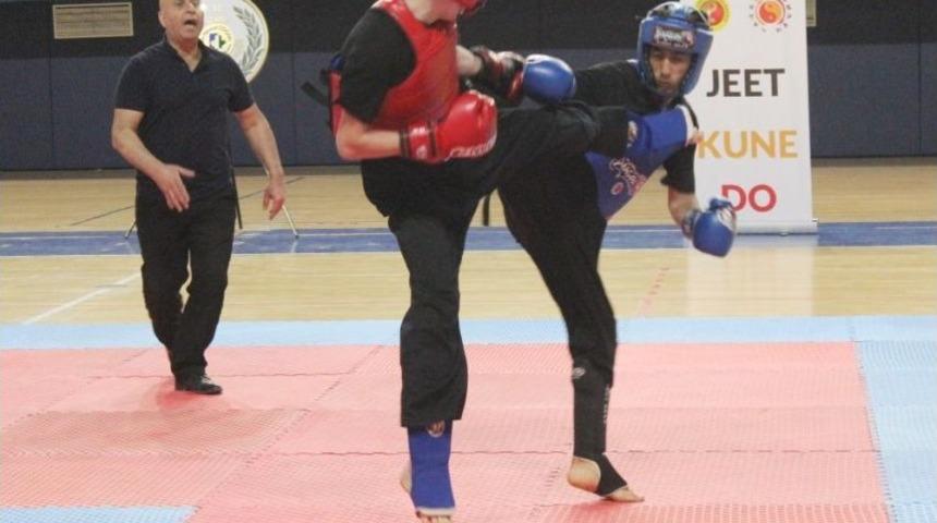 T&uuml;rkiye&rsquo;nin İlk Jeet Kune Do Şampiyonasında 110 Sporcu Yarıştı