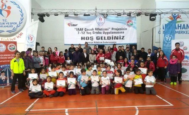 Ardahan Çocuk Atletizmi İle Tanıştı