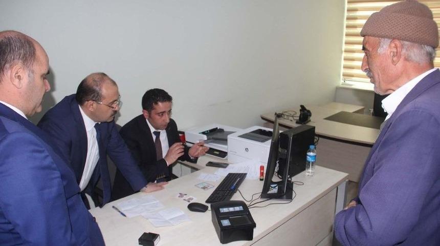 Ehliyet Ve Pasaport&rsquo;un N&uuml;fus M&uuml;d&uuml;rl&uuml;klerinden Alınması