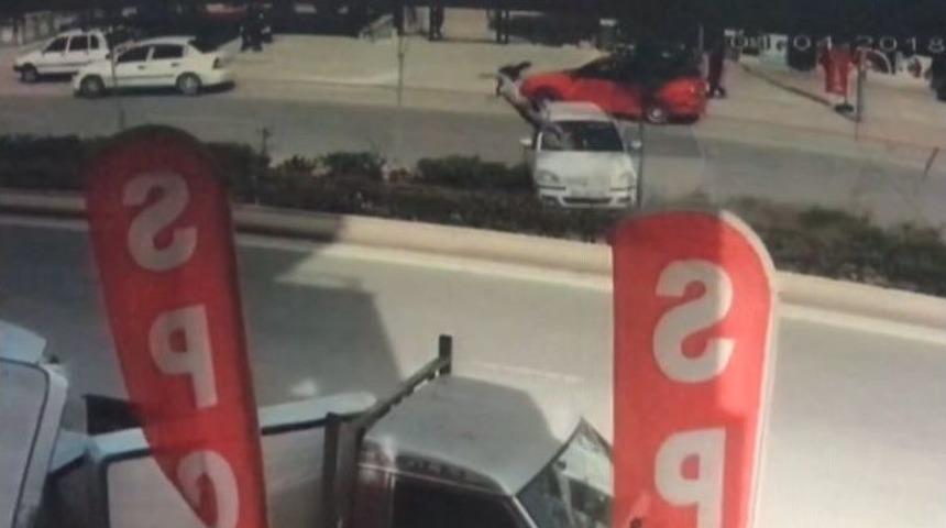 10 Yaşındaki &Ccedil;ocuğun Hayatını Kaybettiği Kaza G&uuml;venlik Kamerasında