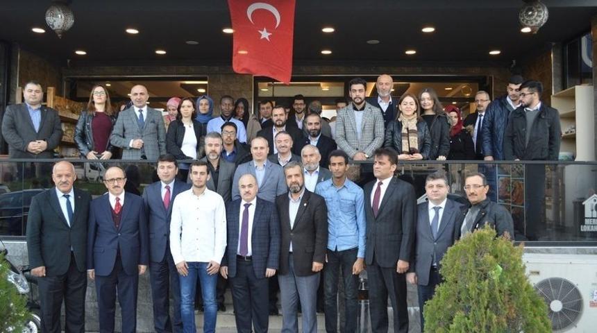 Yurt Dışından Gelen D&uuml;zce &Uuml;niversitesi Misafir &Ouml;ğrencileri Kahvaltıda Buluştu