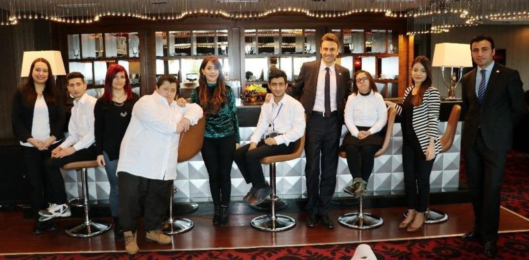 Engellilerden Beş Yıldızlı Hizmet