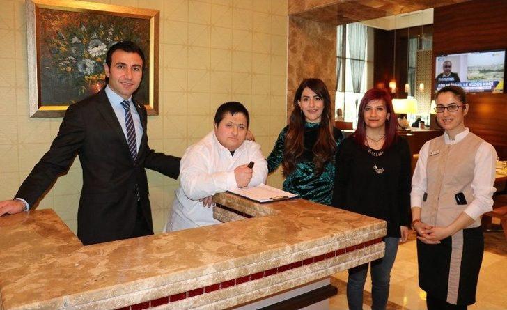 Engellilerden Beş Yıldızlı Hizmet G3