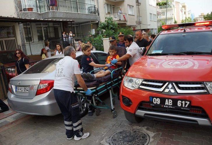 Kapıyı Kullanmayınca, Koluna Saplanan Demirle Hastaneye Kaldırıldı G3