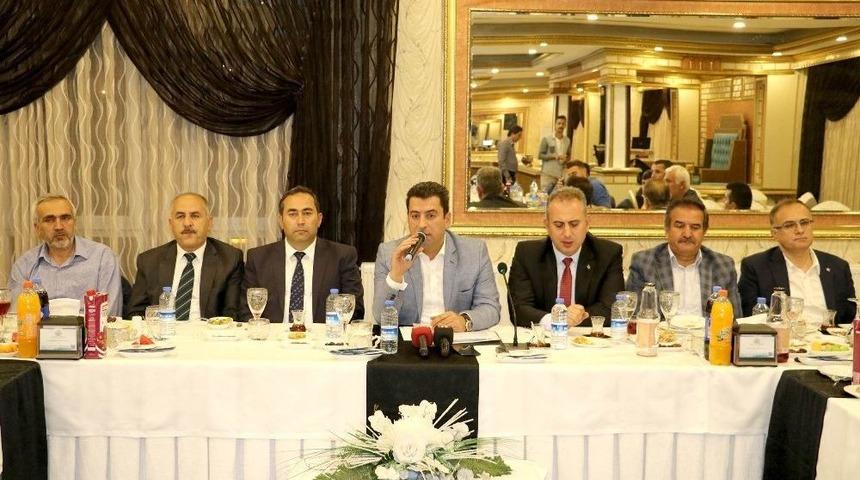 Sivas’ta Okuma, Yazma Bilmeyenler Oy Kullanırken Tespit Edilecek