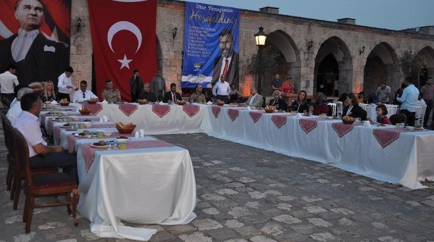 Payas’ta Şehit Yakınları Ve Gaziler İftarda Buluştu