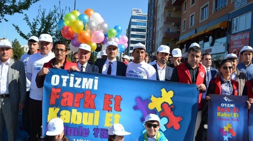 Batman&rsquo;da Otizme Dikkat &Ccedil;ekildi