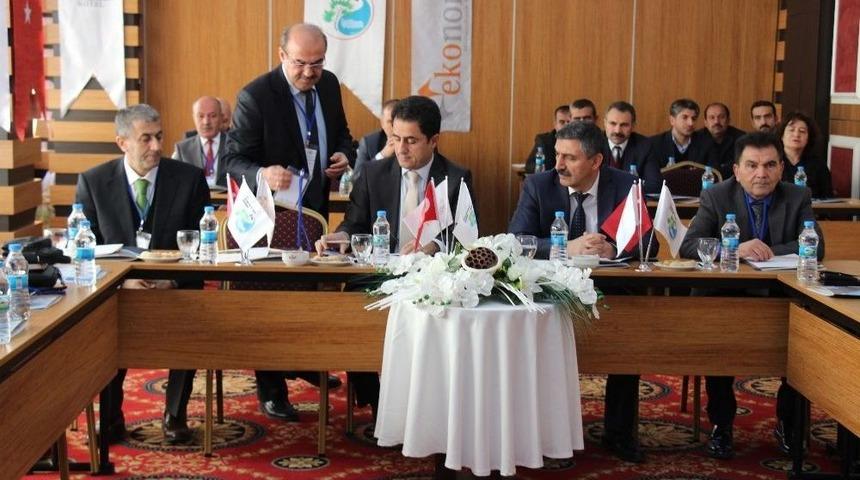 G&uuml;ney Keban Yolu Sulak Alan Y&ouml;netim Planı Değerlendirme Toplantısı