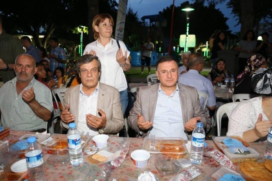 Başkan Savaş, Payaslı Hemşehrileriyle İftar Yaptı