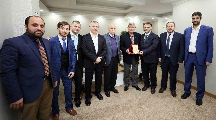 Başkan Karaosmanoğlu: &ldquo;bu Merkez, Karanlık &Ouml;rg&uuml;tlerle Ve G&uuml;&ccedil;lerle M&uuml;cadele Edecek&rdquo;