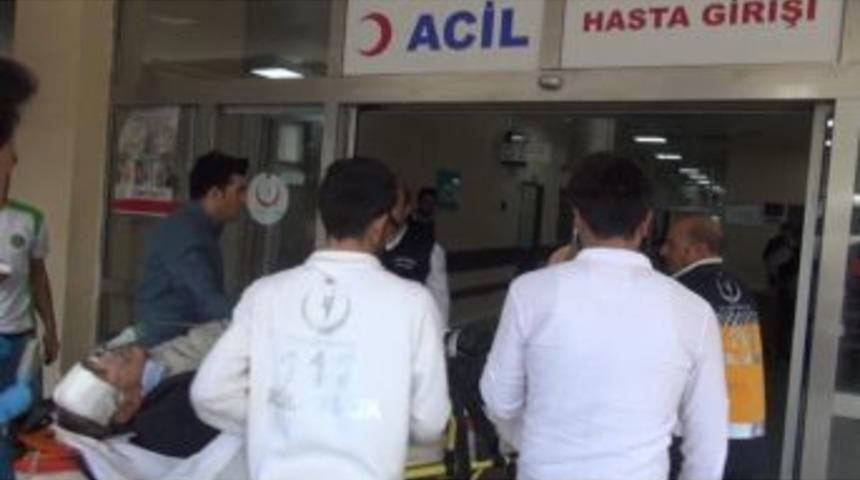 Aracın &Ccedil;arptığı Yaya Yoğun Bakıma Alındı