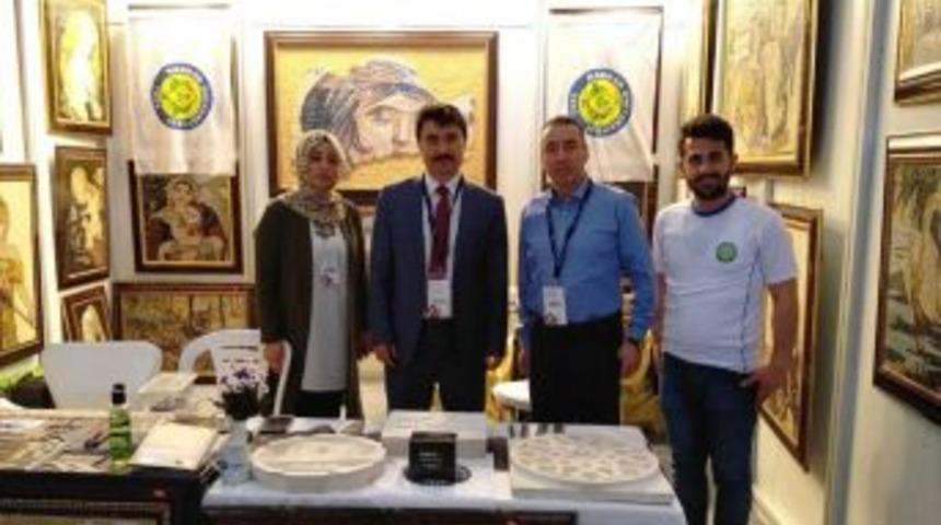 Urfa Taşı İ&ccedil;in İzmir&rsquo;deki Fuarda Stand A&ccedil;tılar