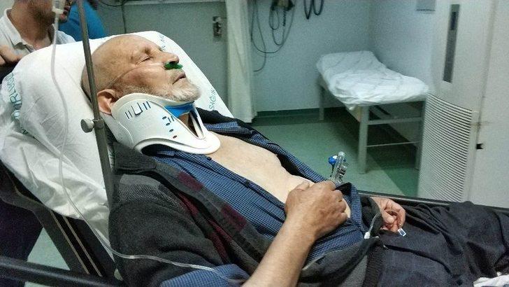 Hasta Olan Karısını Ve Kayınpederini Hastaneye Götürürken Kazada Hayatını Kaybetti G5