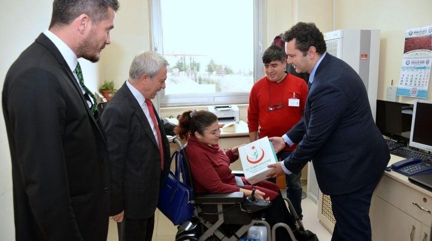 İl Sağlık Müdürü Bilge, Ağız Ve Diş Hastanesi’ni Ziyaret Etti