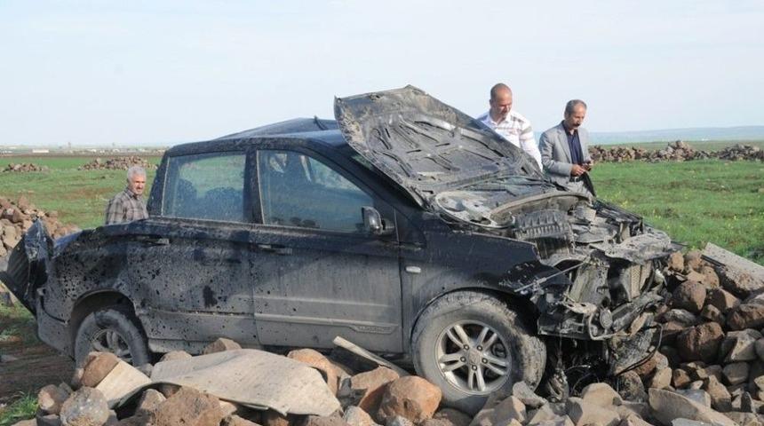 Tırın Sıkıştırdığı Kamyonet Takla Attı; 6 Yaralı