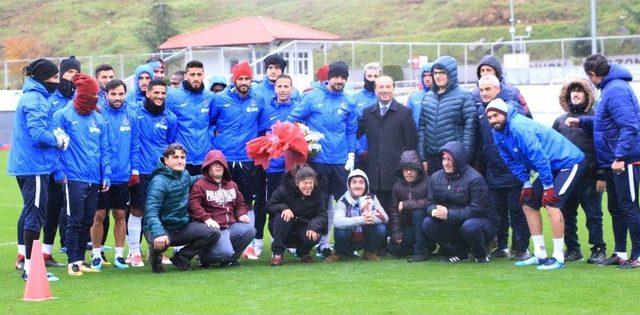 Trabzonspor, Yağmur Altında Çalıştı