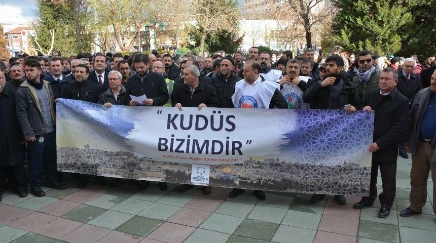 Trump Ve Bm&rsquo;ye Bir Tepki De Eskişehir&rsquo;den