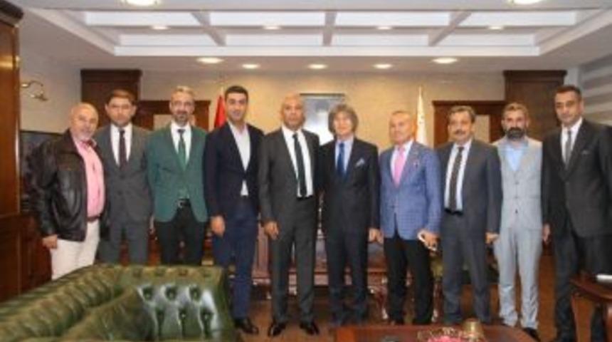 Mersin İdmanyurdu Y&ouml;netimi Emniyet M&uuml;d&uuml;r&uuml; Şahne&rsquo;yi Ziyaret Etti