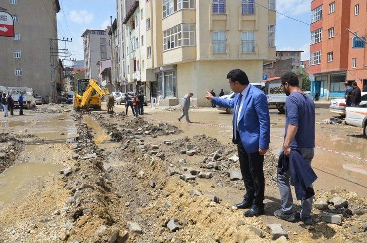 Yüksekova’da Elektrik Telleri Yer Altına Alınıyor G3