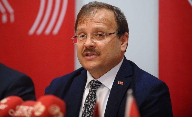 Başbakan Yardımcısı Hakan Çavuşoğlu: “15 Temmuz’da Ülke İşgal Edilmeye Çalışıldı”