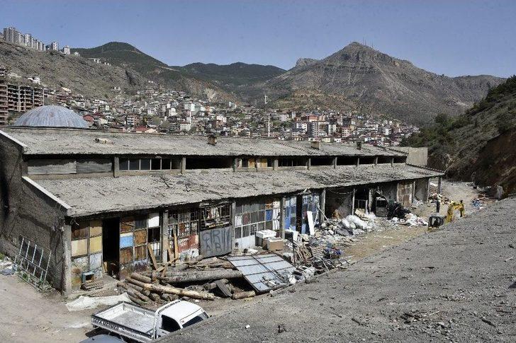 Başkan Avm İçin İlk Kazmayı Kendisi Vurdu G1