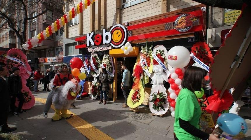 Yerli Restoran Zinciri, 13&rsquo;&uuml;nc&uuml; Şubesini İstanbul&rsquo;a A&ccedil;tı