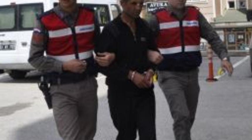 Miras Yüzünden Ağabeyini Vurdu