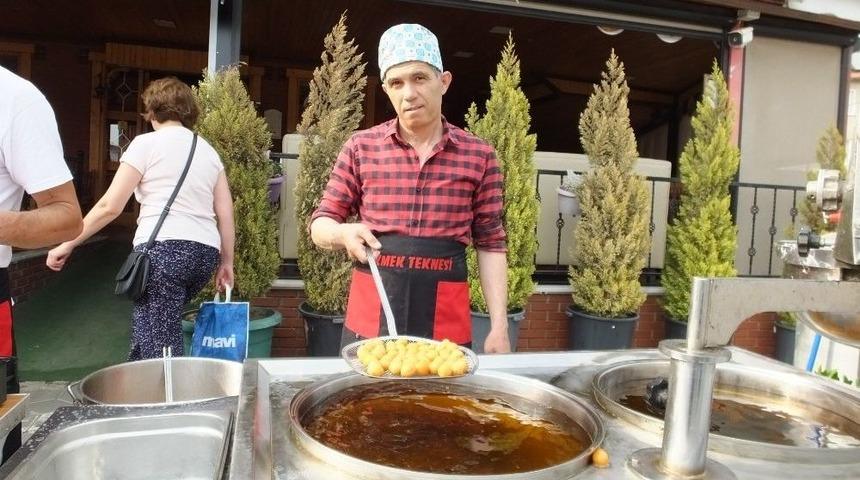 Burhaniyeli Fırıncının Ucuz Pide Kampanyası Vatandaşı Sevindirdi