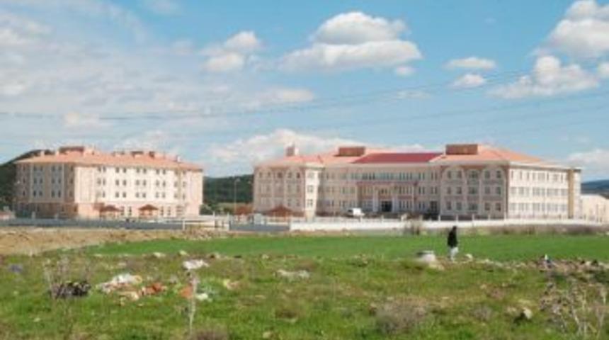 Cumhurbaşkanı Erdoğan&rsquo;ın Talimatıyla Yapılan Okulda &Ccedil;alışmalar Tamamlanmak &Uuml;zere