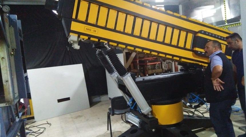 Geleceğin Silahı Elektromanyetik Top Sistemi