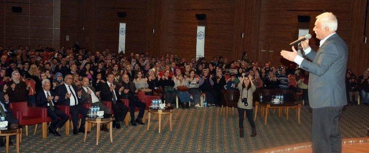 Prof.dr. Hatipoğlu, Kdz. Ereğli’de Konferans Verdi G2