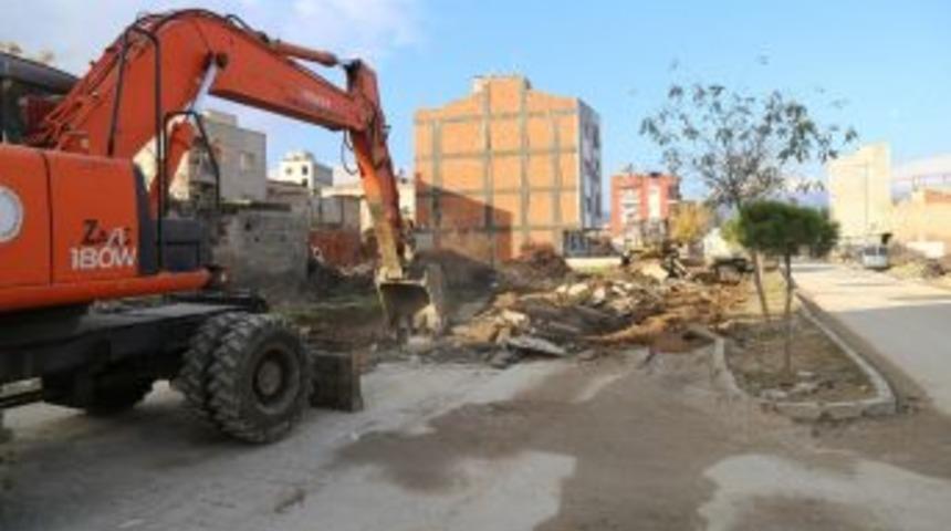 Turgutlu&rsquo;da 2. &Ccedil;am Sokak Yenileniyor