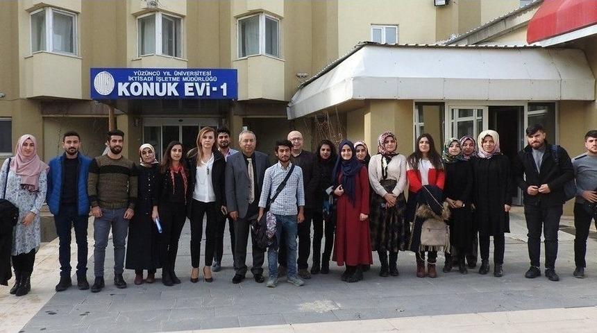 Kaymakam U&ccedil;ar, &Uuml;niversite &Ouml;ğrencileriyle Bir Araya Geldi