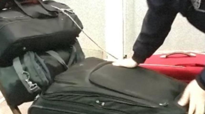 Valiz İ&ccedil;inde Ka&ccedil;ak Ge&ccedil;iş Denemelerine Bir &Ouml;rnek Daha