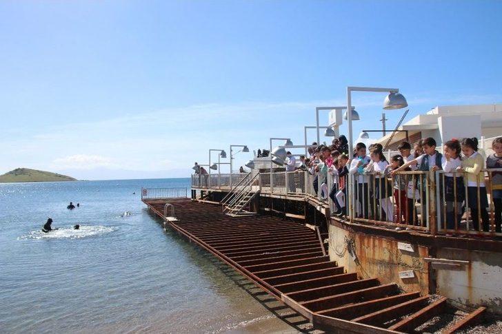 Bodrum Ortakent Deniz Dibi Temizliğinde Neşeli Anlar G3