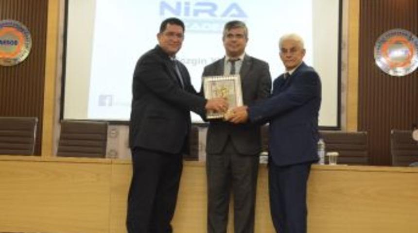 Fotoğraf&ccedil;ılar Ve Kırtasiyeciler Odası En Başarılı Esnaf Odası Se&ccedil;ildi