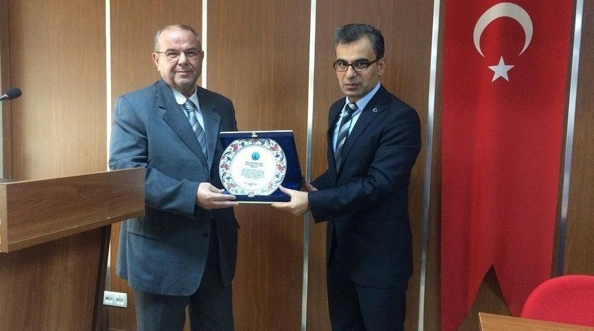 &Ouml;zel, &ldquo;gen&ccedil; Meslektaşlarımızla Hukuk Buluşmaları&rdquo; Etkinliğine Katıldı