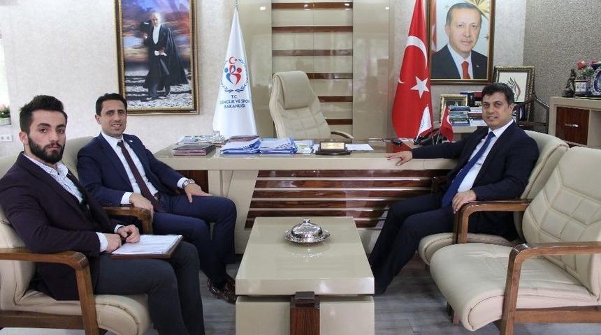 Yeşilay Cemiyetinden Yunus &Ouml;zt&uuml;rk&rsquo;e Ziyaret