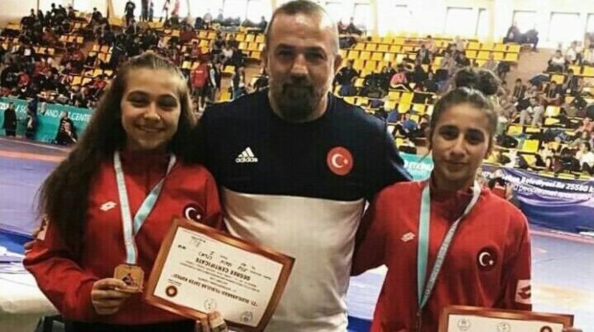 Batmanlı G&uuml;reş&ccedil;iden Uluslararası Derece