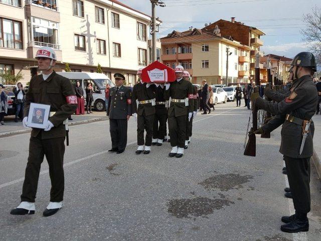 Kore Gazisi Son Yolculuğuna Uğurlandı