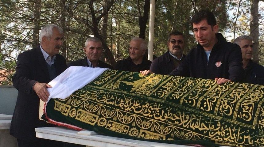 Trafik Kazasında &Ouml;len Polis Eşi Defin Edildi