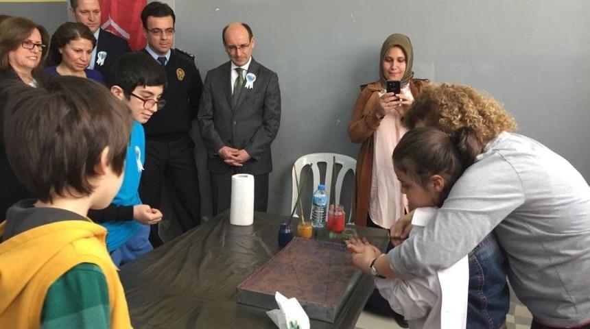 S&ouml;ke&rsquo;de Otizm&rsquo;e Farkındalık Etkinliği