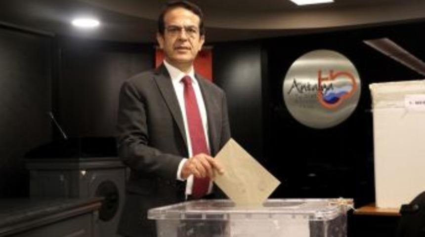 Atb Üyelerinden Çandır’a Güven Oyu