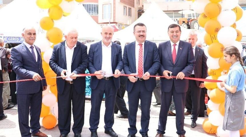 Atakum Hayır Çarşısı Büyüyor